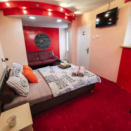 Appartamento S. A. L. Prenociste Zrenjanin Esterno foto